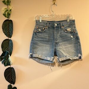 GAP Cheeky Midi Jean Short Size 27 4R- Medium‎ Wash Blue Denim- Distressed Raw